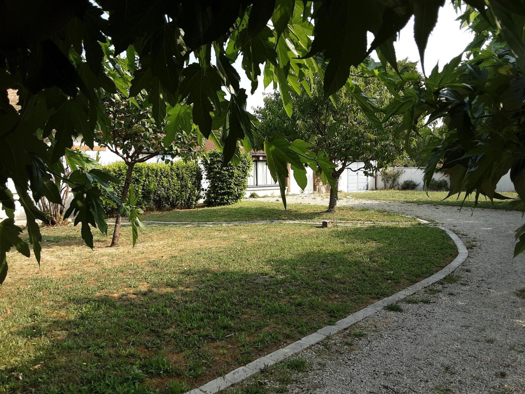 Les Annexes Villa Verdun-sur-le-Doubs Exterior foto